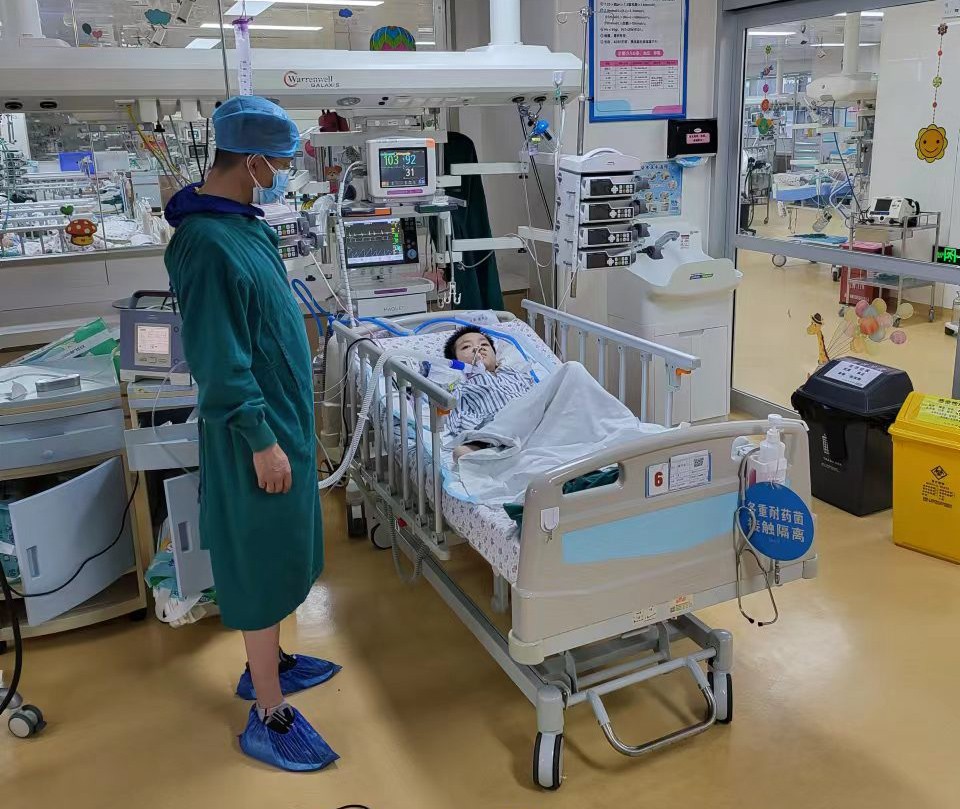 广宁县跨省救护车出租公司